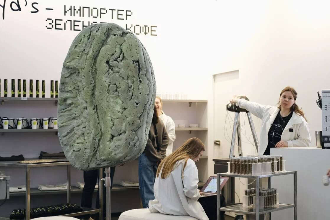 Стенд syd's в формате НИИ Кофе с ироничным научным оформлением