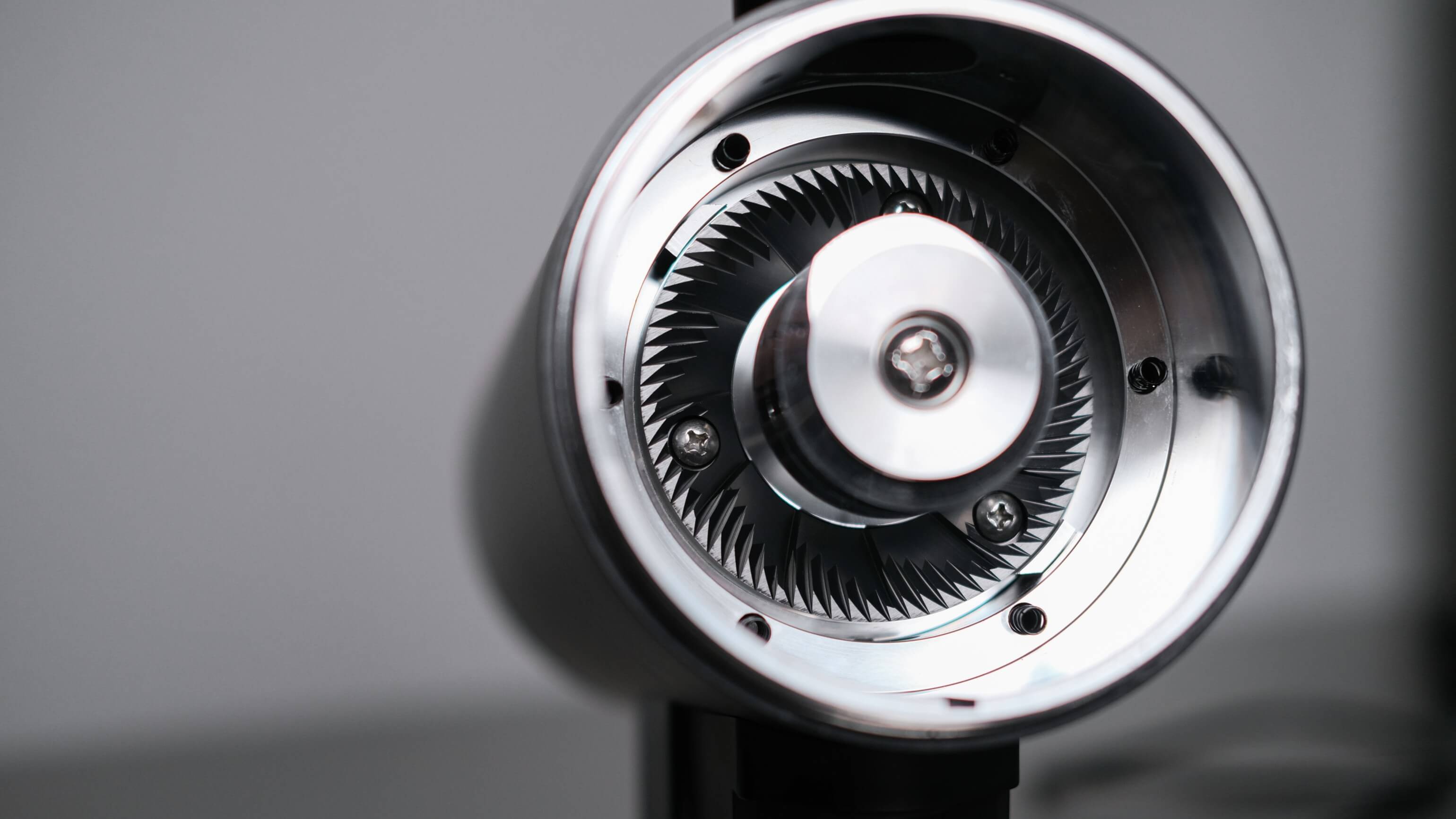 Эксперимент с кофемолкой: есть ли разница между новыми и чуть изношенными жерновами