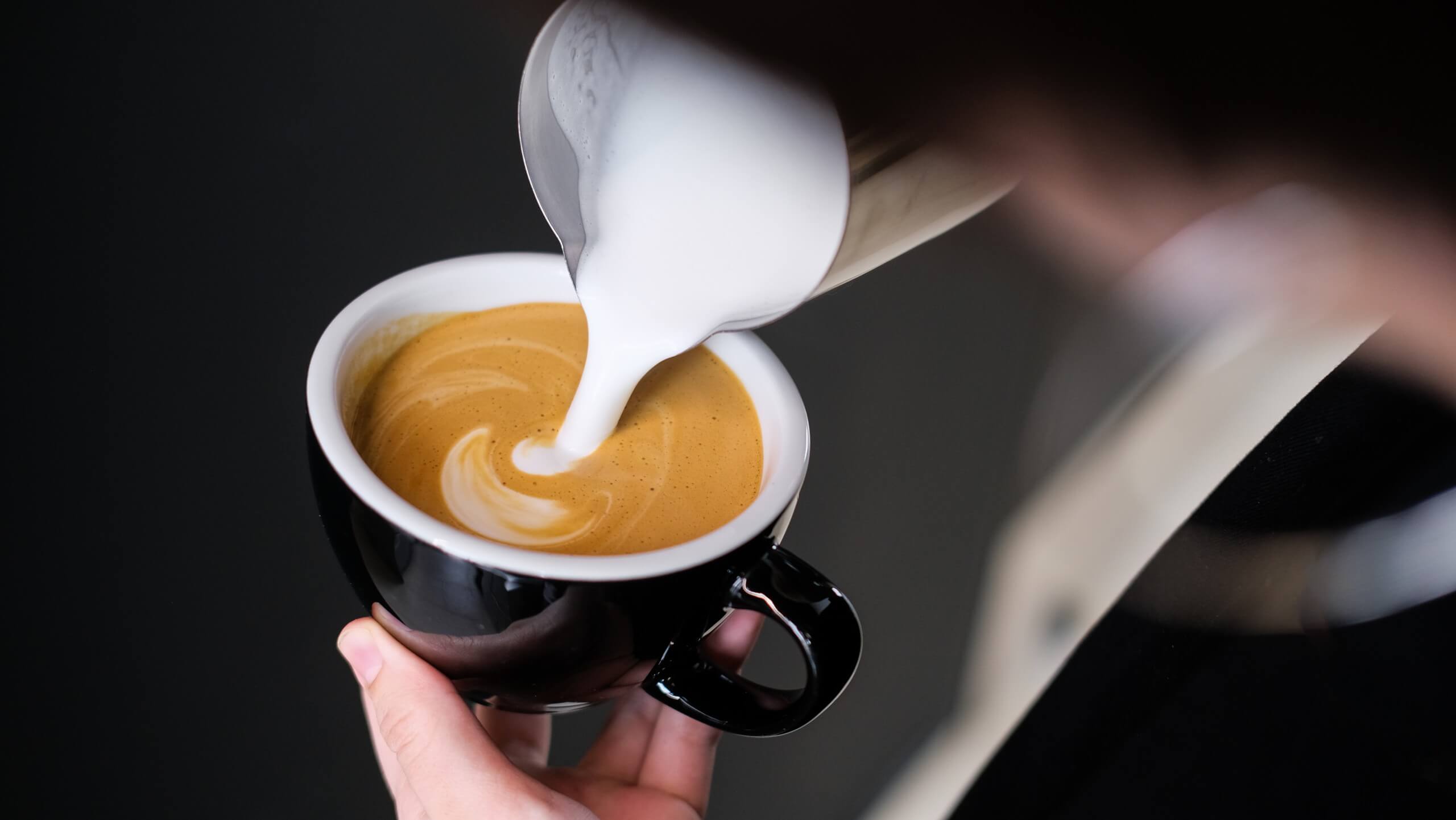 Молочный кофейный напиток