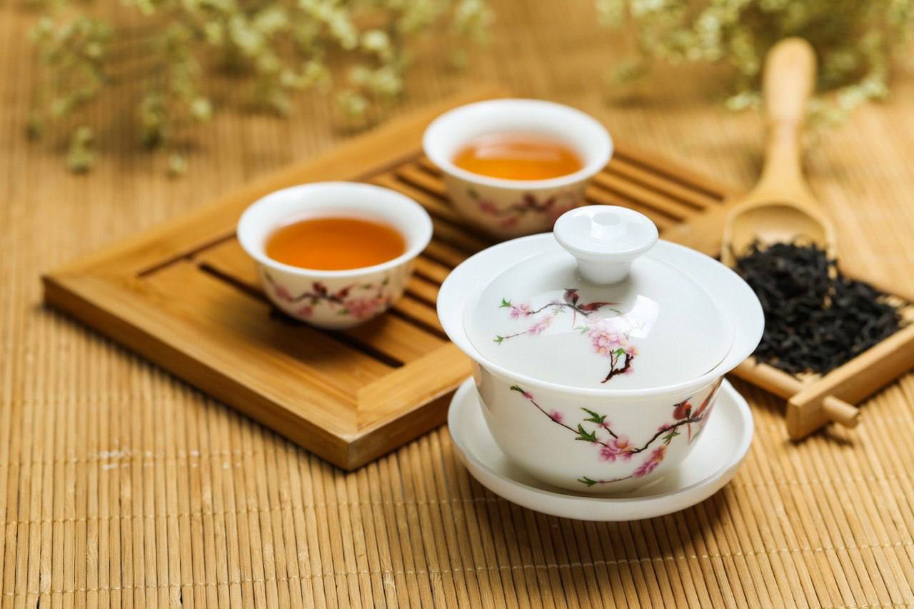 Гайвань — китайский сосуд для заваривания чая в небольшом количестве воды